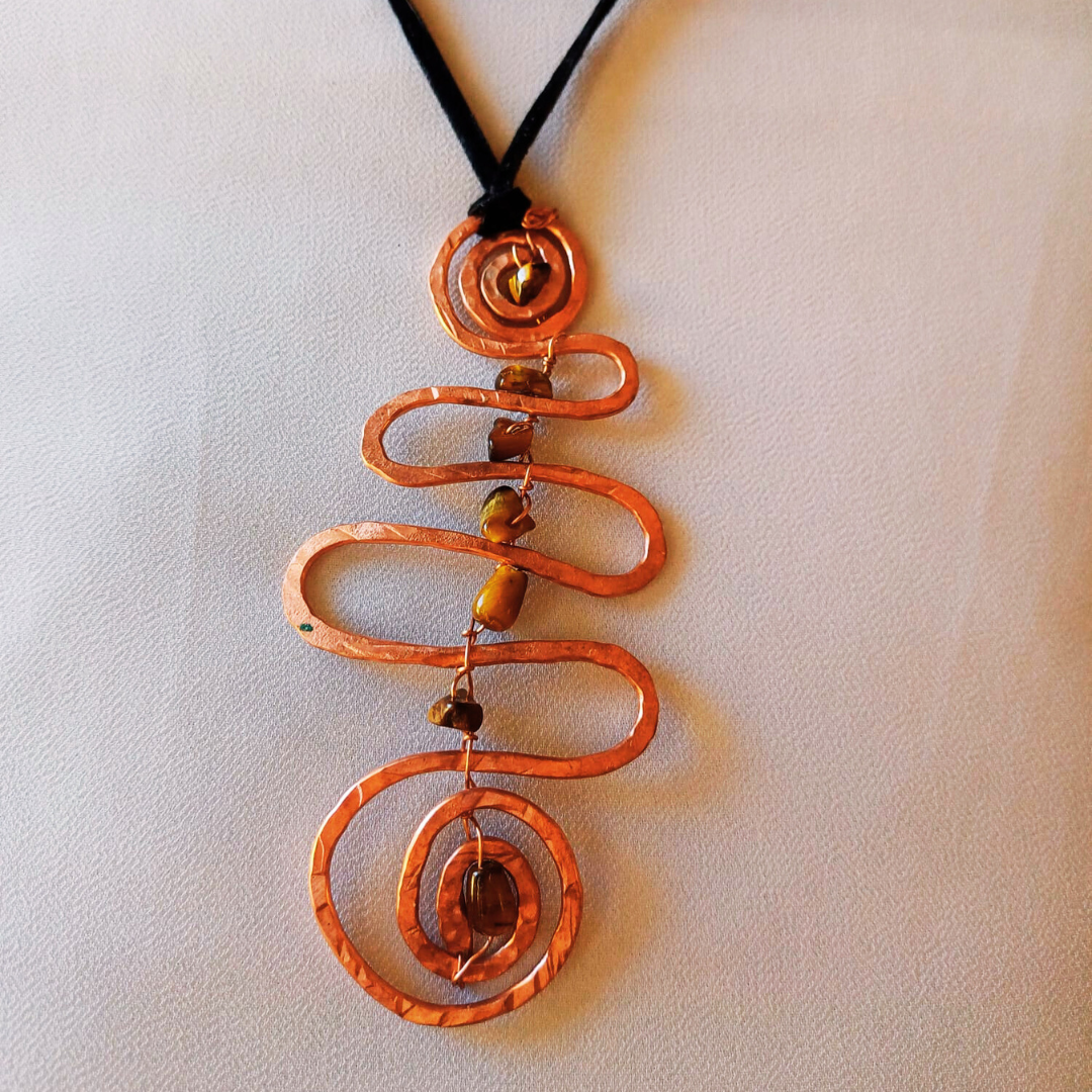 COLLANA PIETRE MARRONI