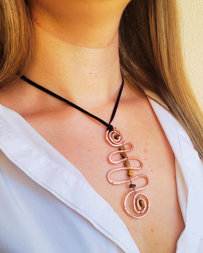 COLLANA PIETRE MARRONI