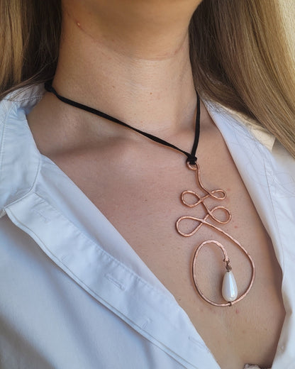 COLLANA GOCCIA BIANCA