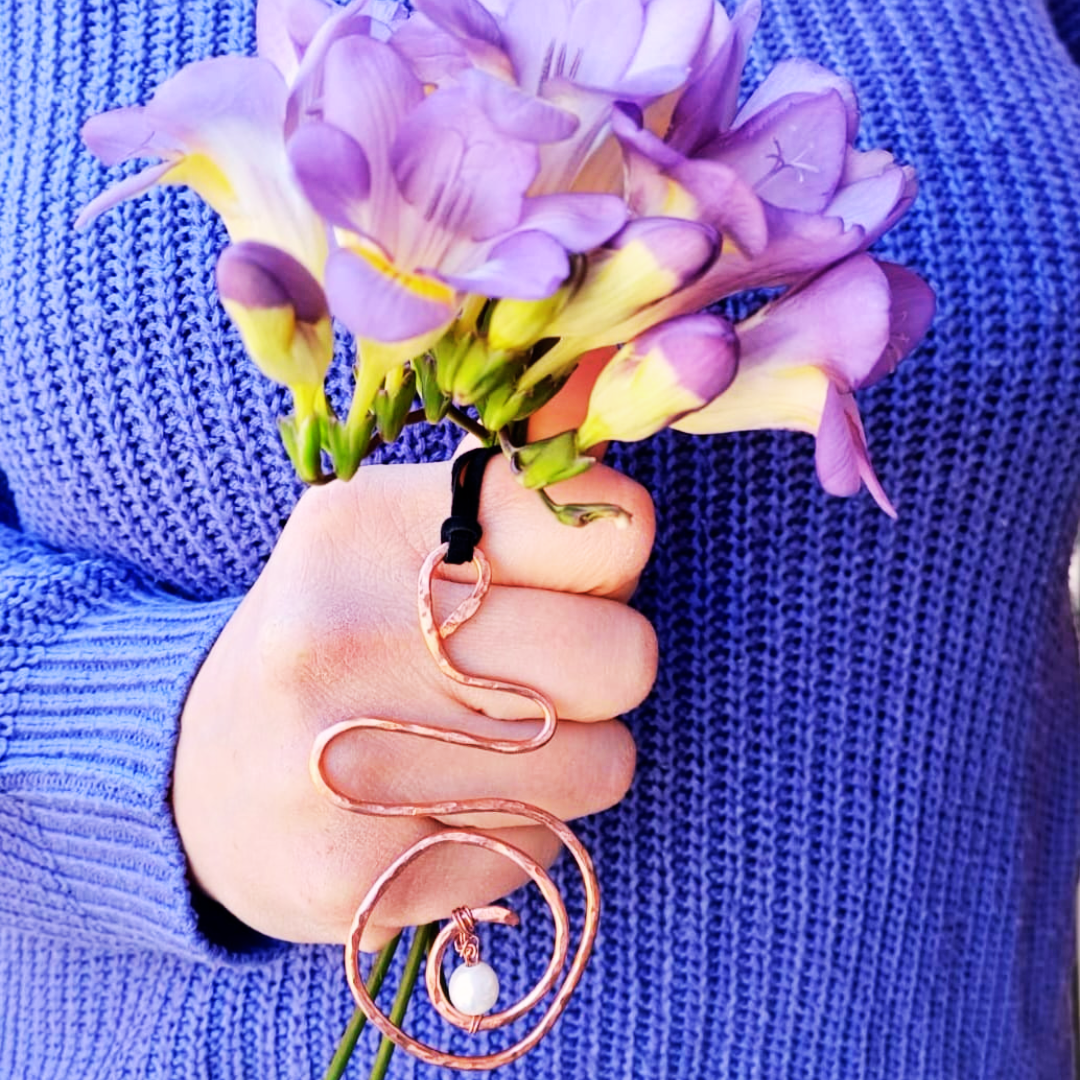 COLLANA PERLINA LUMINOSA